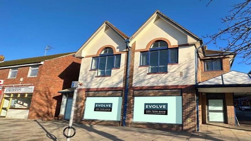 shop to let Thatcham