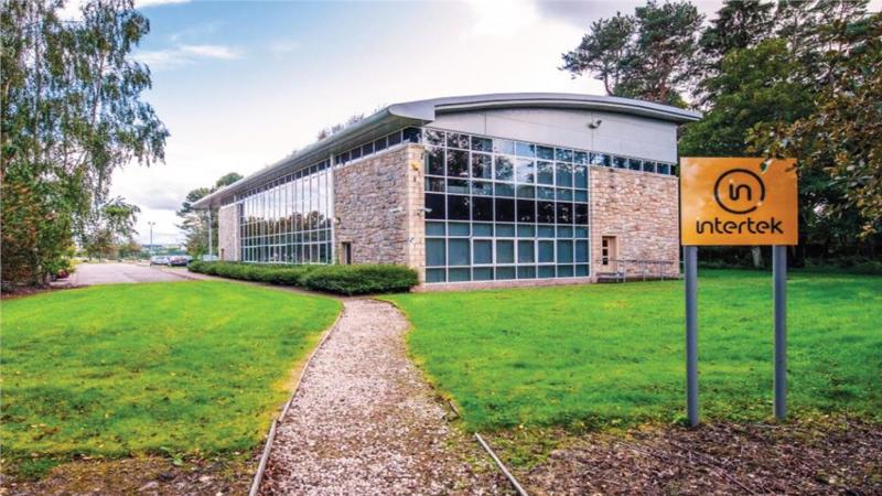 office to let Alness