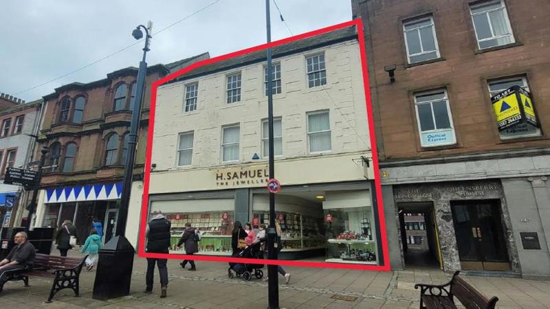Prominent Retail Unit To Let