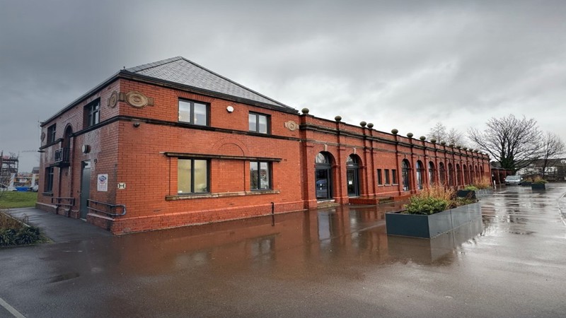 office to let / may sell Manchester