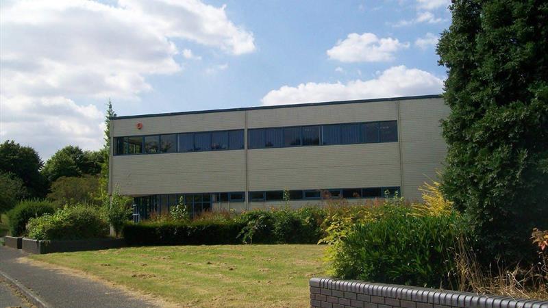 Unit 2 Christleton Court, Manor Park Industrial Estate, Runcorn, WA7 ...