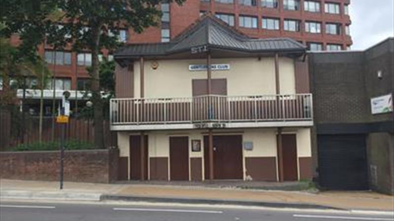 Former Club / Office Potential in Stoke on Trent For Sale