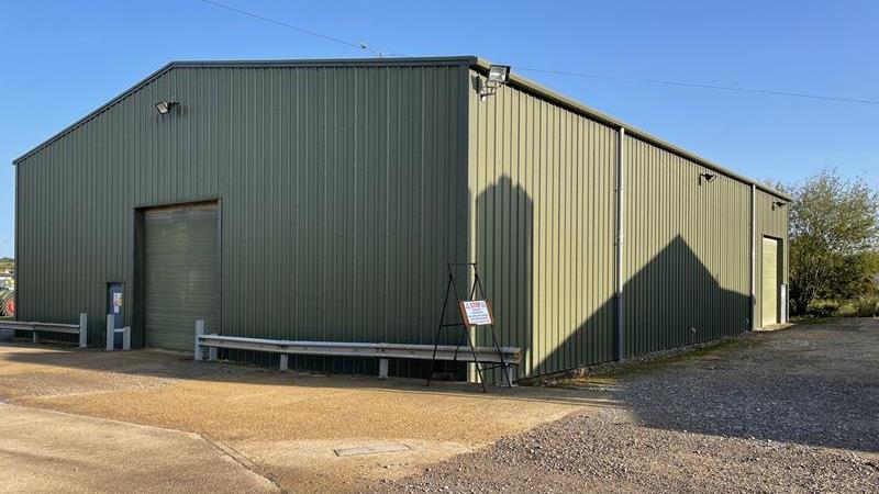 warehouse to let Winchester
