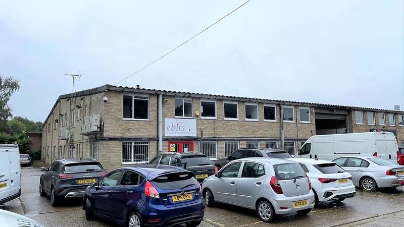warehouse to let Henley-on-Thames