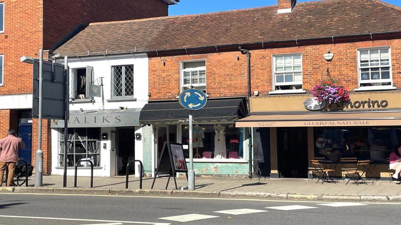 shop to let Marlow