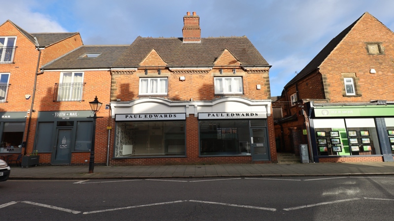 Prominent Retail Unit To Let