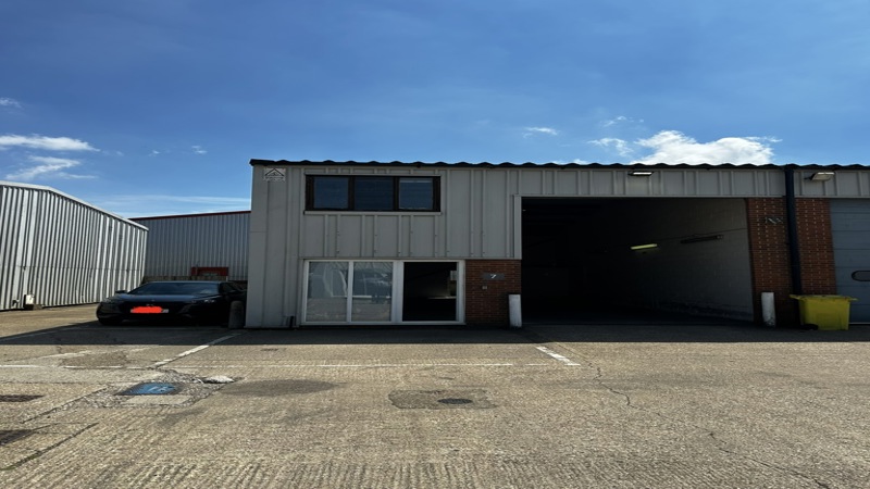 warehouse to let Ashford