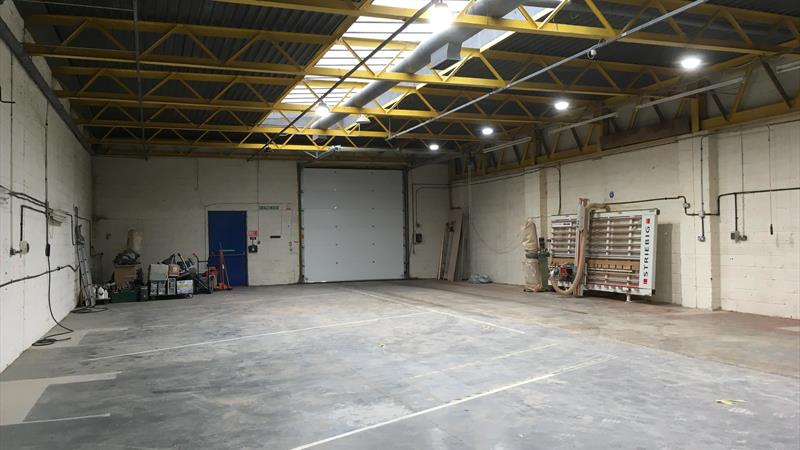 picture  barton rd 47 warehouse to loading door 1.JPG