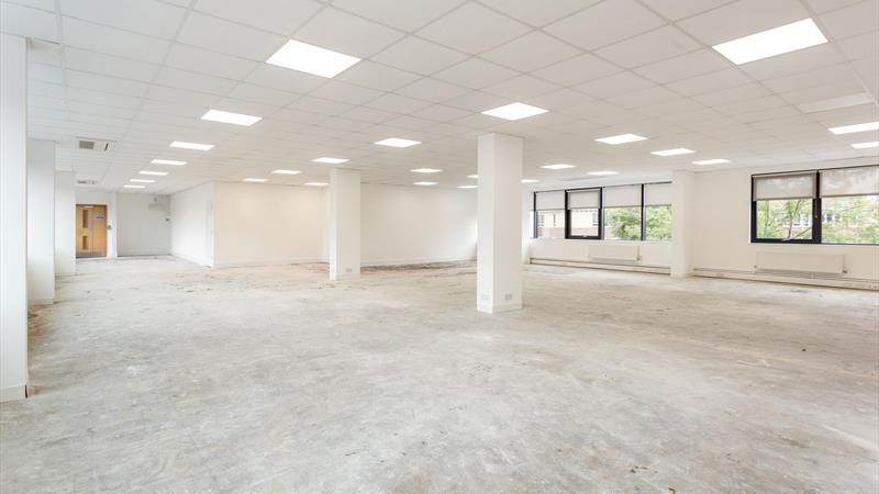 Office To Let in Finchley