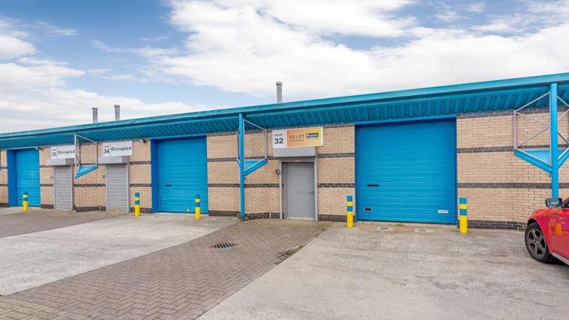 Industrial unit to let at Croft Business Park, Bromborough, CH62 3RA