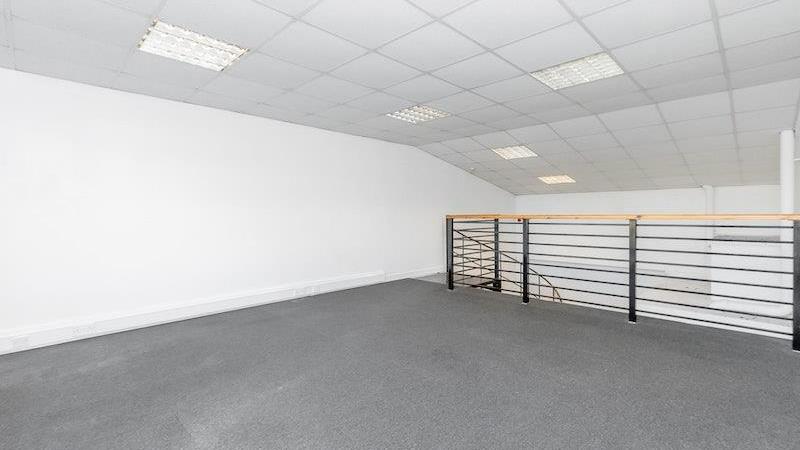 Industrial unit to let at Imex Business Centre, Loanhead, EH20 9LZ