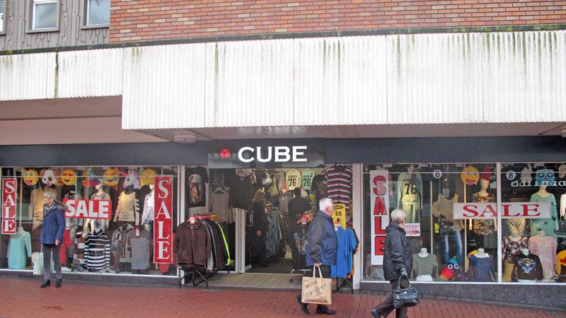 Retail Unit To Let in Cannock