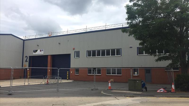 To Let Warehouse / Industrial Unit In Brentford - 