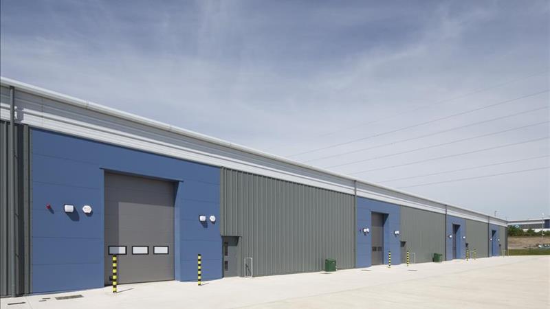 NEW HIGH QUALITY INDUSTRIAL UNIT - AVAILABLE NOW