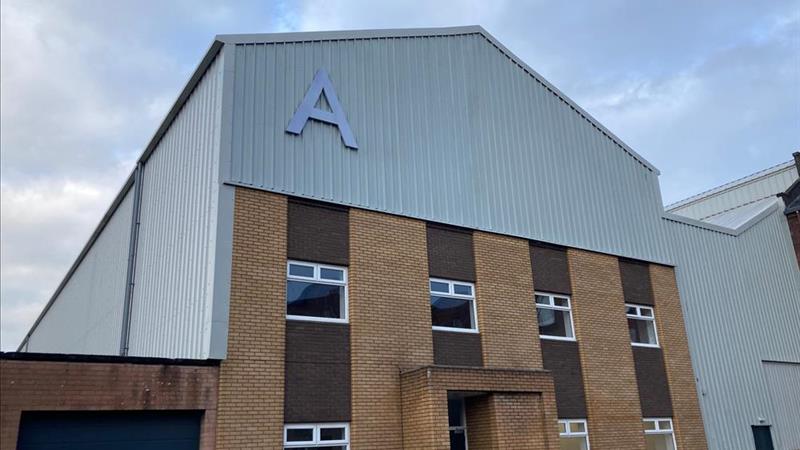 Modern Industrial Warehouse Unit | To Let | Block 