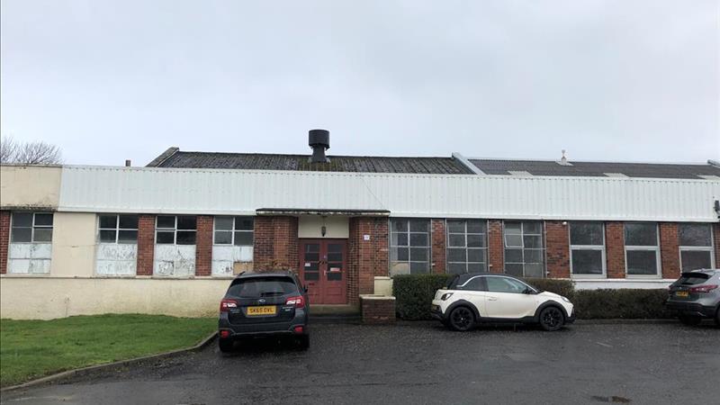 INDUSTRIAL UNIT TO LET