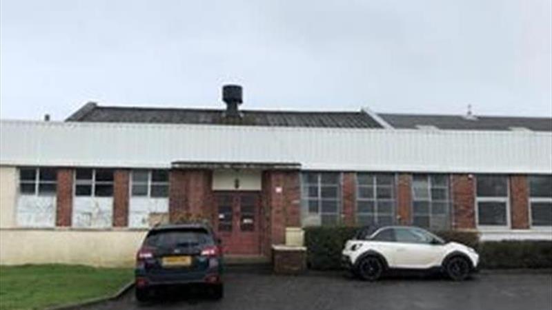 INDUSTRIAL UNIT TO LET