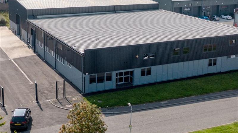 TO LET (MAY SELL) - WAREHOUSE / INDUSTRIAL UNIT WI