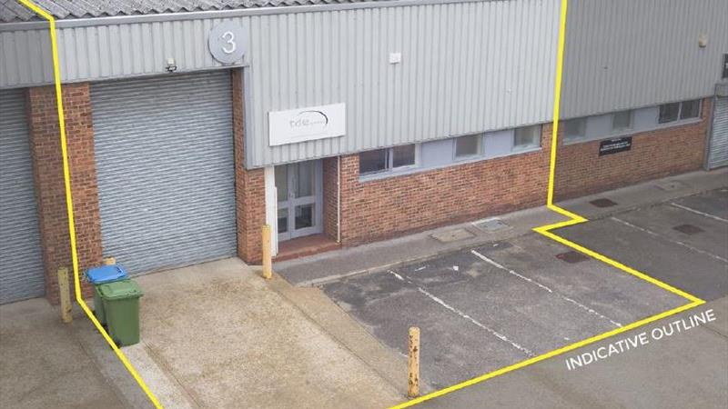Warehouse / Industrial Unit To Let - 1,829 SQ FT (