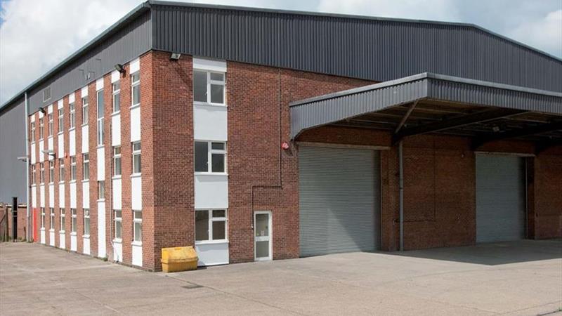 Industrial / Distribution Warehouse | To Let