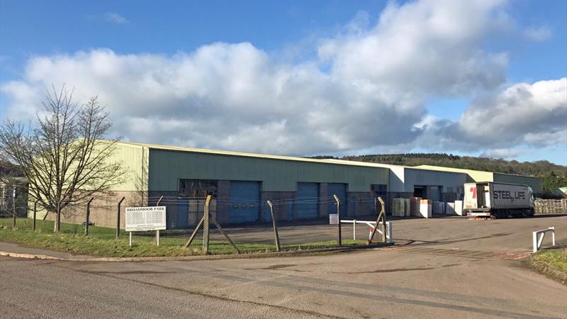 Warehouse To Let in Cinderford