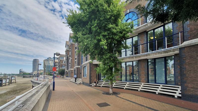 Office For Sale/To Let in Battersea
