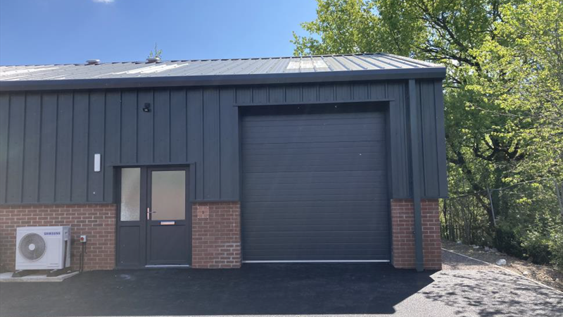 Brand New Warehouse With Allocated Parking