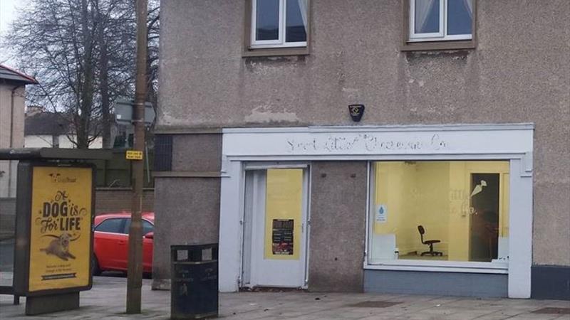 Retail Unit in Armadale To Let