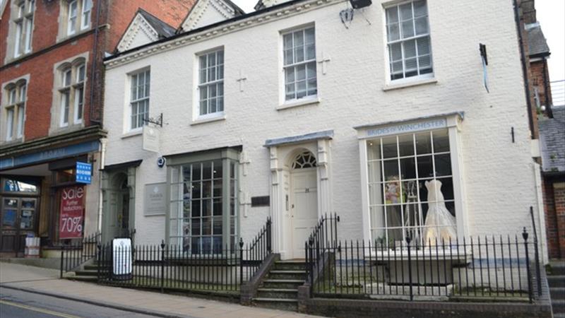 Retail Premises For Sale in Winchester