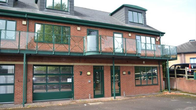 Offices To Let/For Sale in Alton