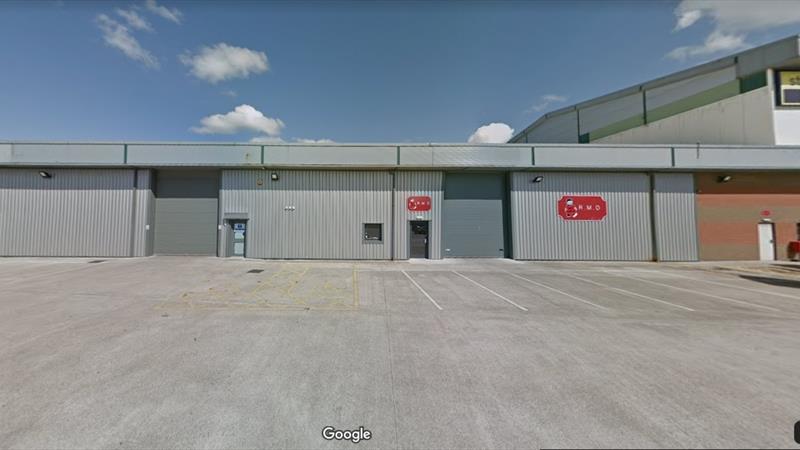 Warehouse To Let in St Helens