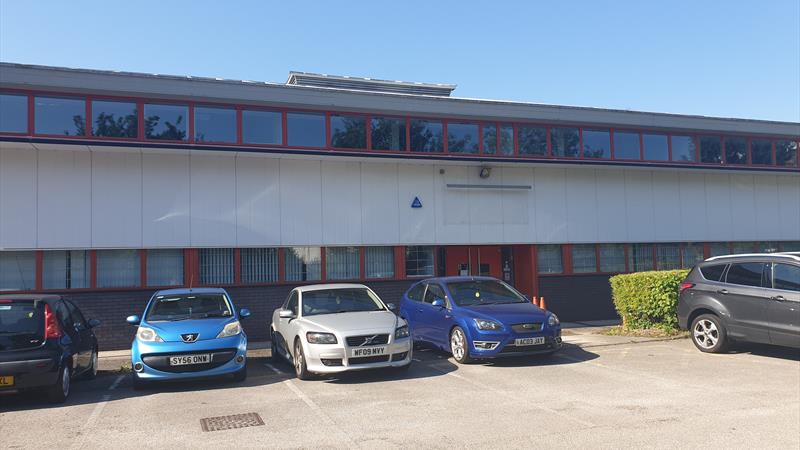 Offices For Sale/To Let in Runcorn