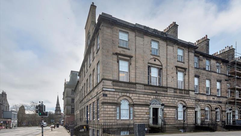 Office Suites To Let in Edinburgh