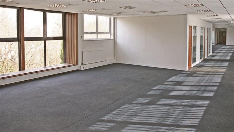 Offices To Let in Heston - Internal Image