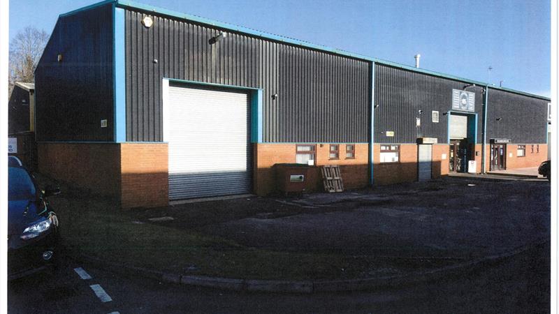 Warehouse To Let in Mansfield