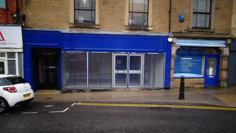 Retail Unit in Mansfield To Let