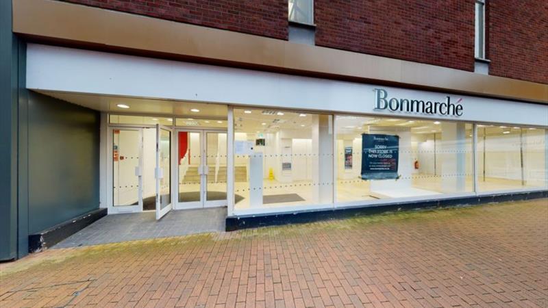 Retail Unit in Tamworth To Let
