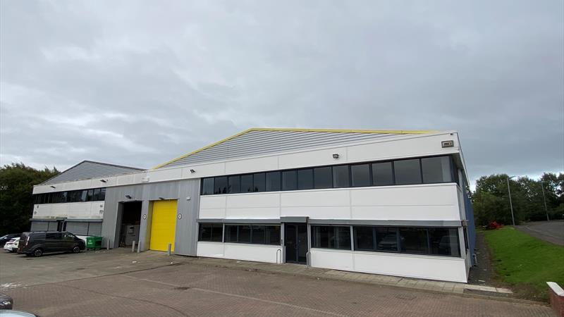 Warehouse To Let in Coatbridge