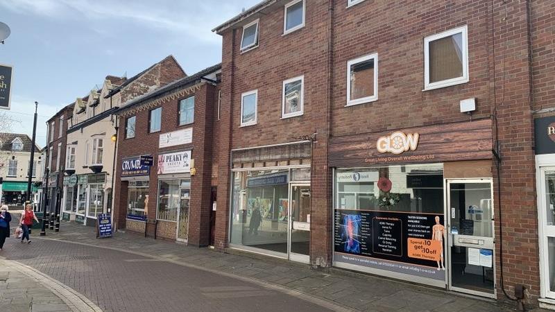 Retail Unit in Rugeley To Let