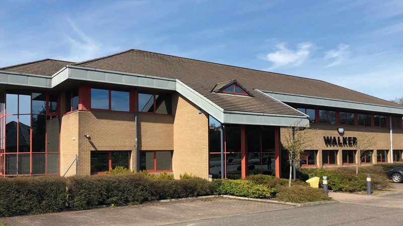 Office Building To Let in Livingston