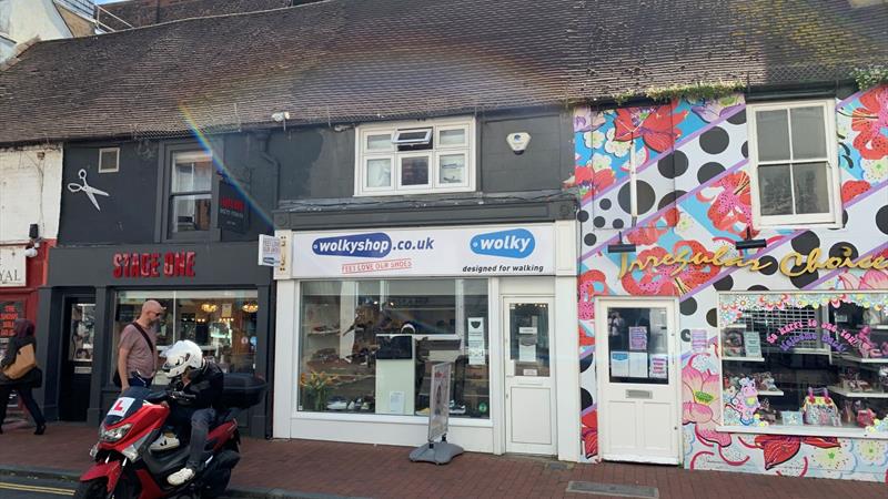 Retail Unit in Brighton To Let