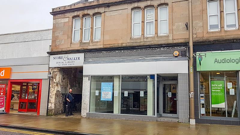 Double Fronted Retail Premises