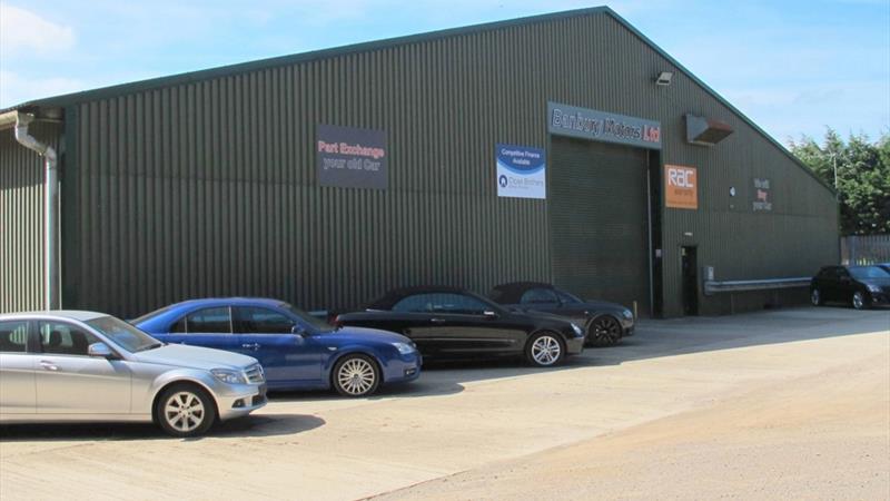 Industrial Unit in Horley To Let