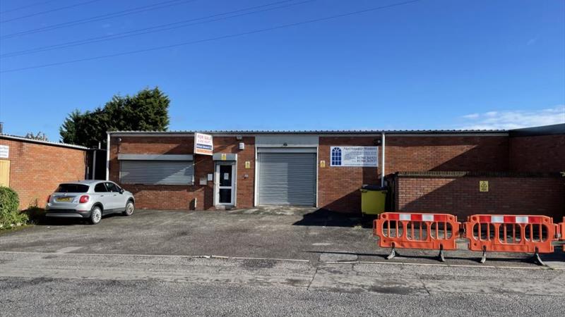 Warehouse For Sale in Brierley Hill