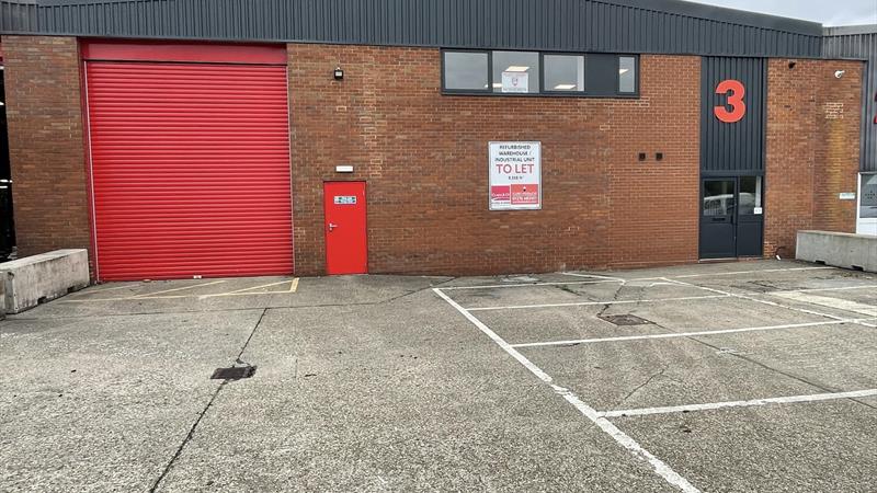 Full Height Warehouse / Industrial Unit