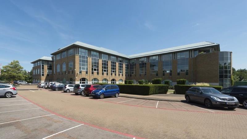 Large Office Space With Ample Parking