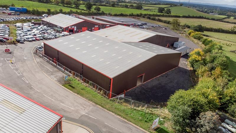 Modern New Build Warehouse With Ample Parking