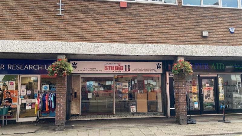 Retail/Office Premises In Town Centre Location