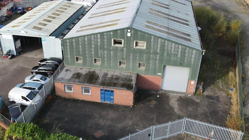 Warehouse For Sale/To Let in Newcastle-under-Lyme