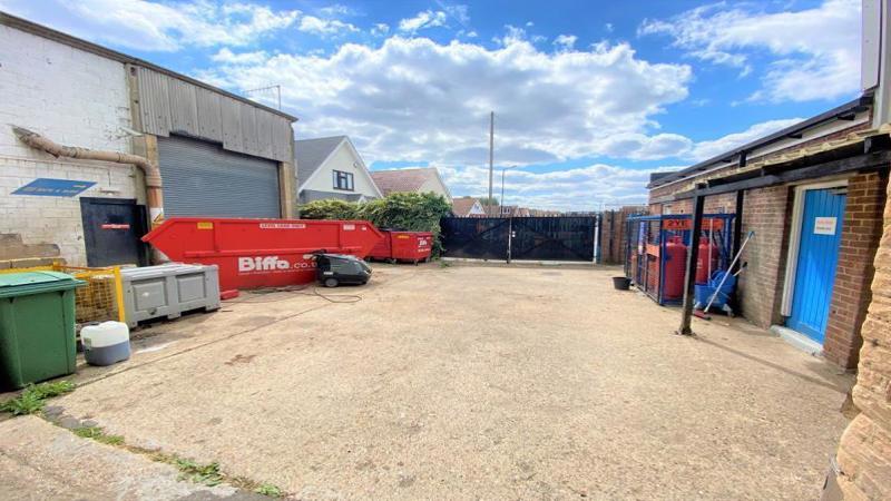 375 Bath Road - Slough - Warehouse To Let